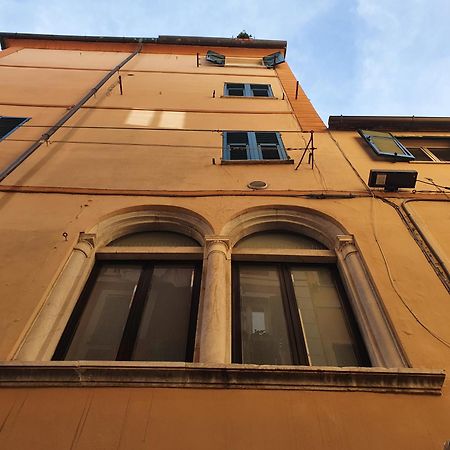 Sant'Agostino Xxxii Apartman La Spezia Kültér fotó